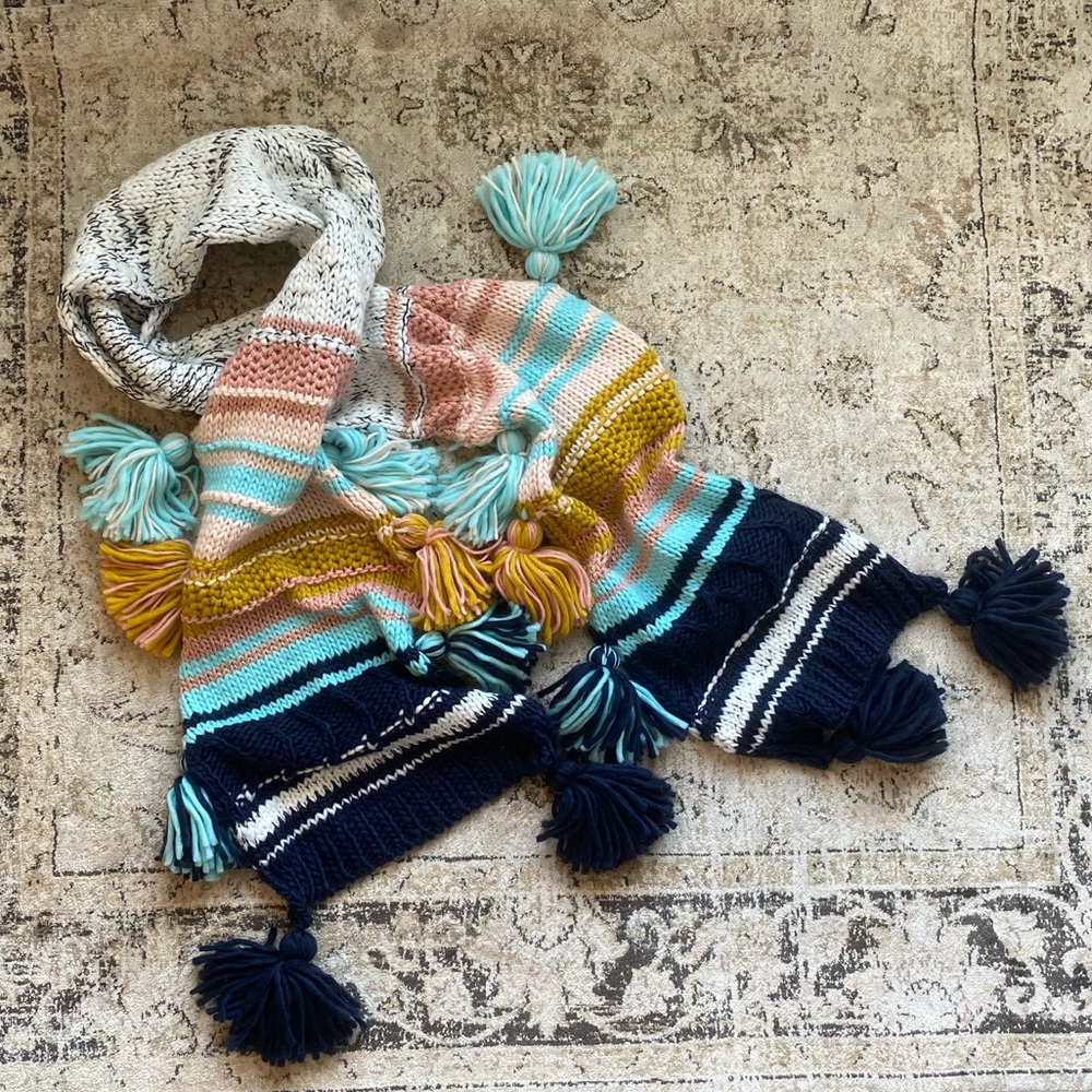 Tassel Pom Pom colorful knit scarf